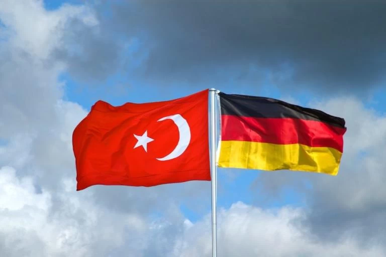 ΕΚΤΑΚΤΟ: Διπλωματικό επεισόδιο Άγκυρας – Βερολίνου – Η Τουρκία φυλάκισε δικηγόρο της γερμανικής πρεσβείας στην Άγκυρα